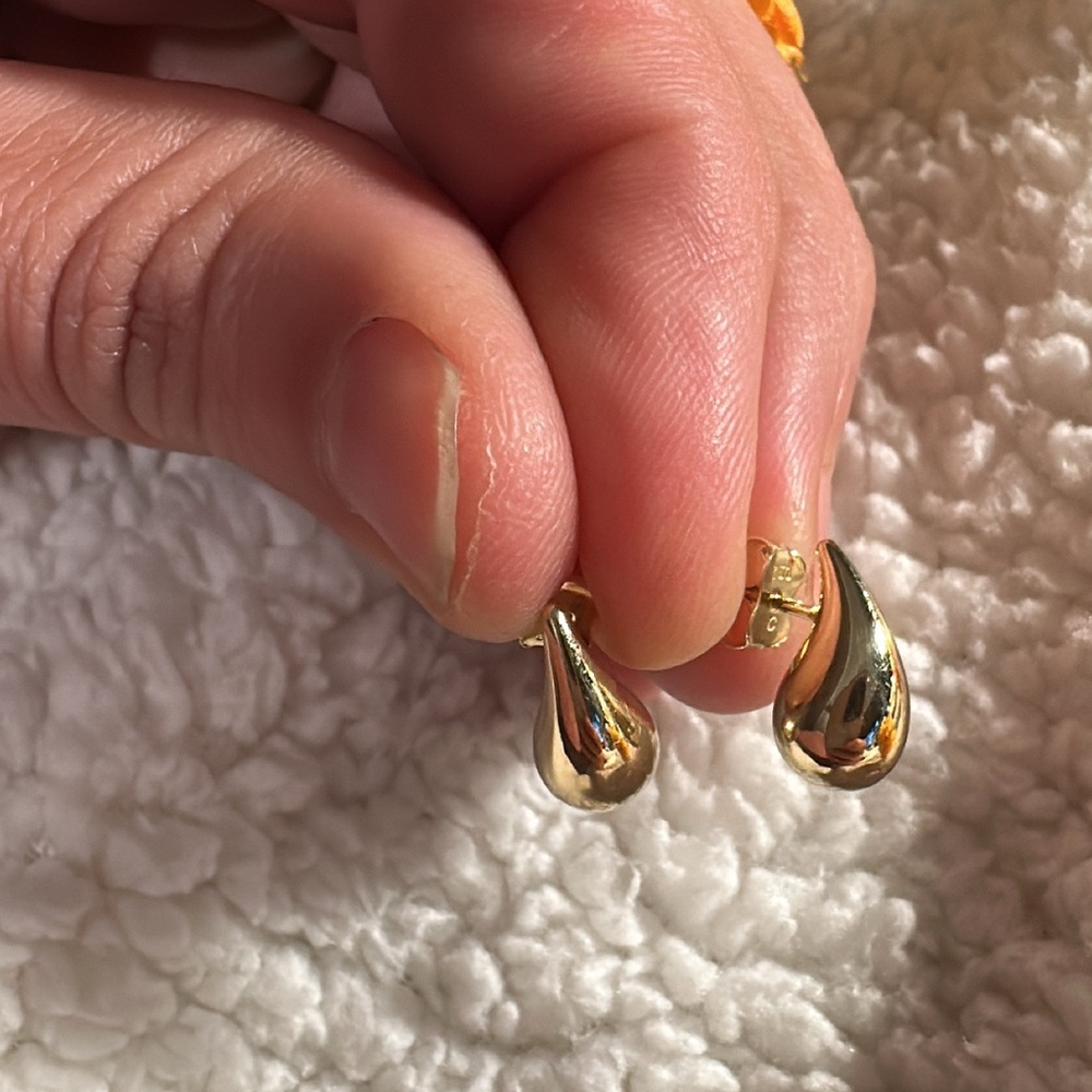 Teardrop Earrings and Ring Set 18 k Solid Gold - Picture 6 of 17